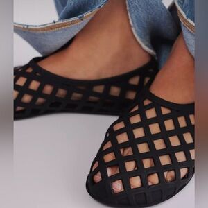 Jeffrey Campbell black matte jellies